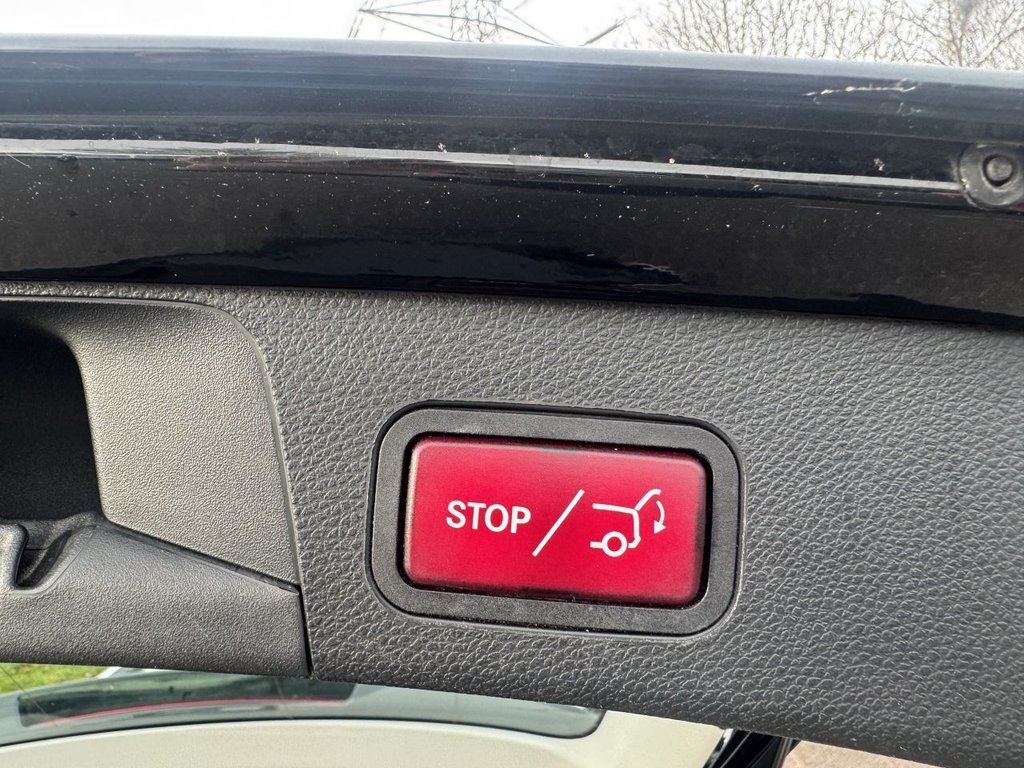 Used Mercedes-Benz C Class 2016 for sale - 77368927: Photo 12