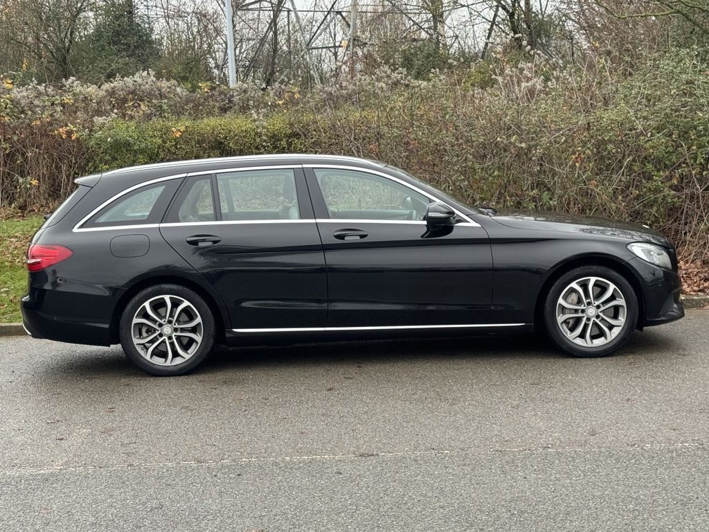Used Mercedes-Benz C Class 2016 for sale - 77368927: Photo 6