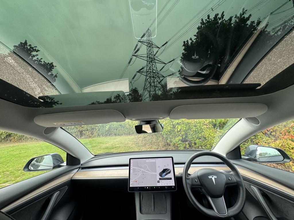 Used Tesla Model 3 2021 for sale - 76132328: Photo 10