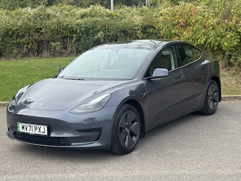Tesla - Model 3