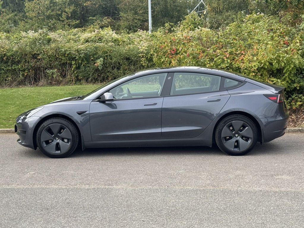 Used Tesla Model 3 2021 for sale - 76132328: Photo 2