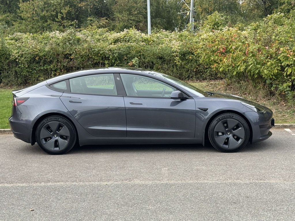 Used Tesla Model 3 2021 for sale - 76132328: Photo 6
