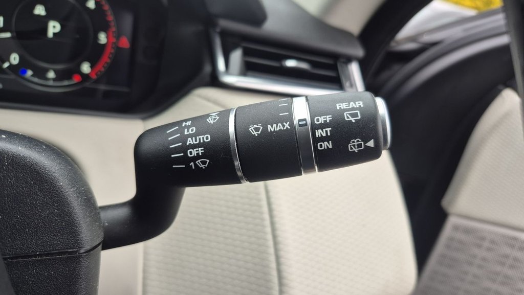 Used Land Rover Range Rover Velar 2017 for sale - 76303663: Photo 15