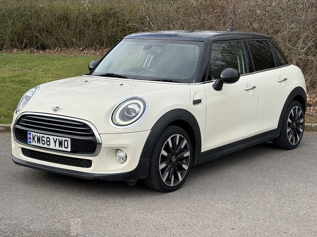 Used MINI Hatch 2018 for sale - 77904706: Photo 1