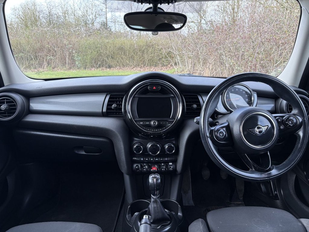 Used MINI Hatch 2018 for sale - 77904706: Photo 9