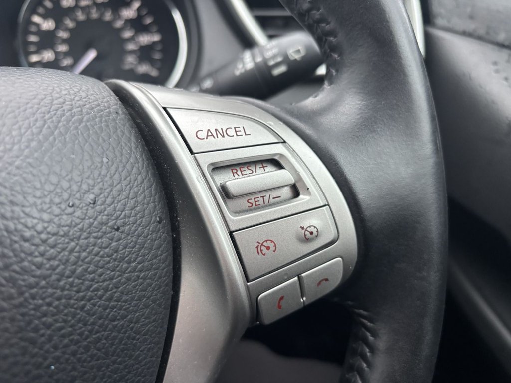 Used Nissan Qashqai 2016 for sale - 77341421: Photo 17