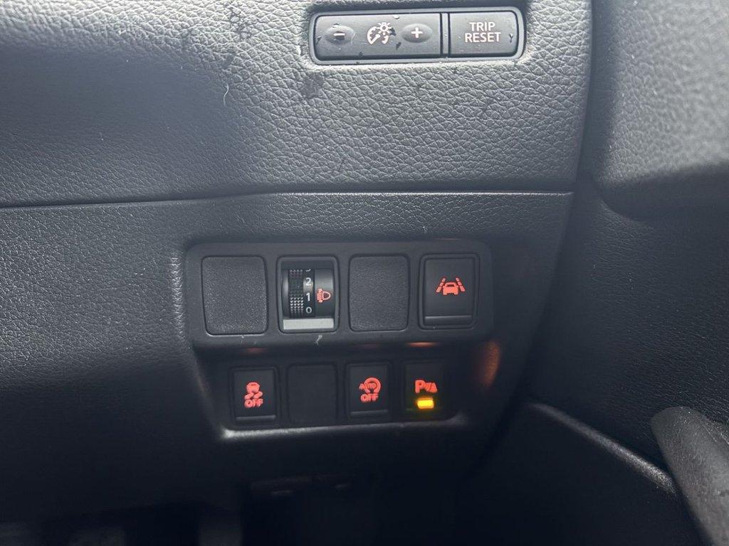 Used Nissan Qashqai 2016 for sale - 77341421: Photo 18