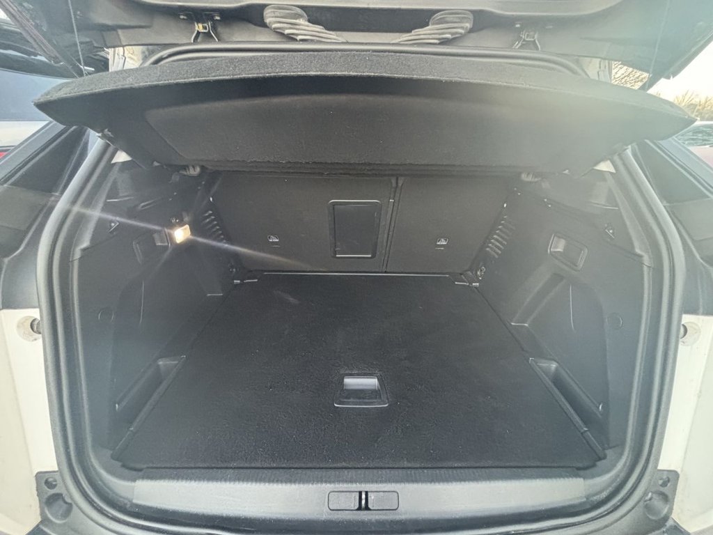 Used Peugeot 3008 2018 for sale - 76783552: Photo 11