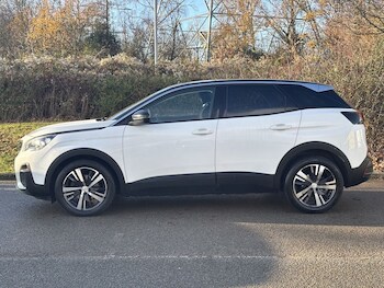 Used Peugeot 3008 2018 for sale - 76783552: Photo