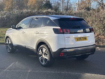 Used Peugeot 3008 2018 for sale - 76783552: Photo