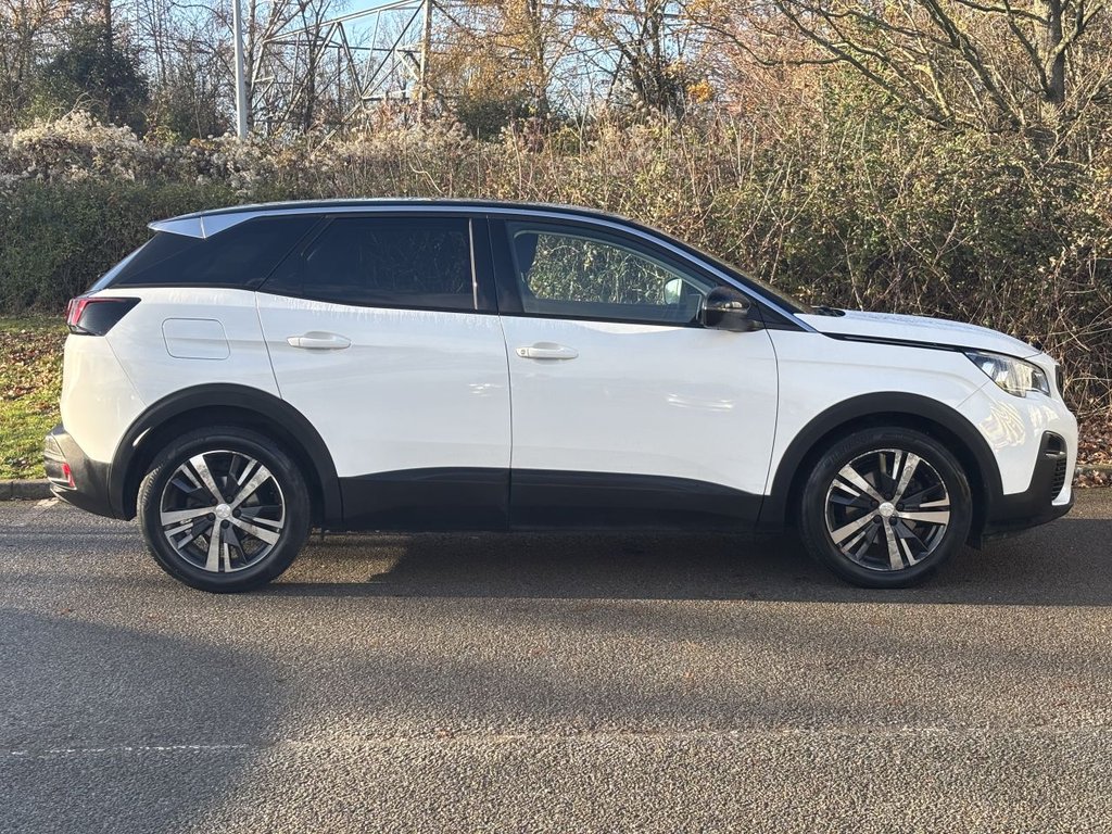 Used Peugeot 3008 2018 for sale - 76783552: Photo 6