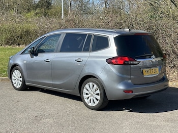 Used Vauxhall Zafira 2017 for sale - 77936447: Photo