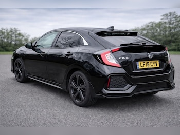 Used Honda Civic 2019 for sale - 78287865: Photo