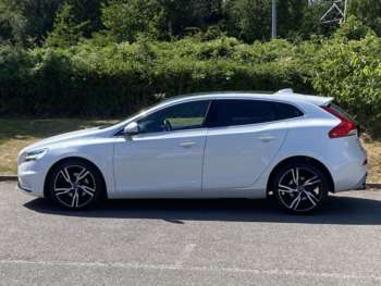 Used Volvo V40 2018 for sale - 75194397: Photo