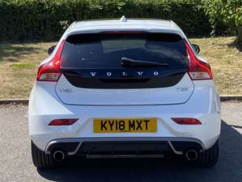 Used Volvo V40 2018 for sale - 75194397: Photo