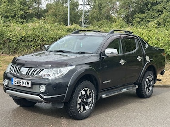 Used Mitsubishi L200 2016 for sale - 75716471: Photo