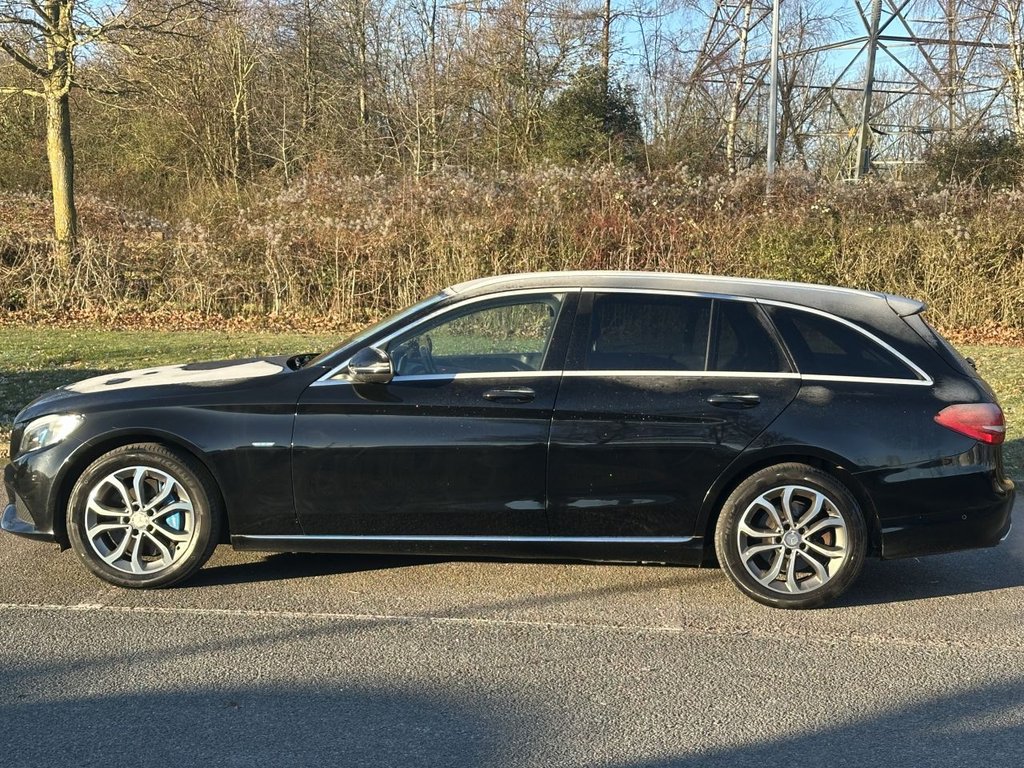 Used Mercedes-Benz C Class 2016 for sale - 77089044: Photo 2