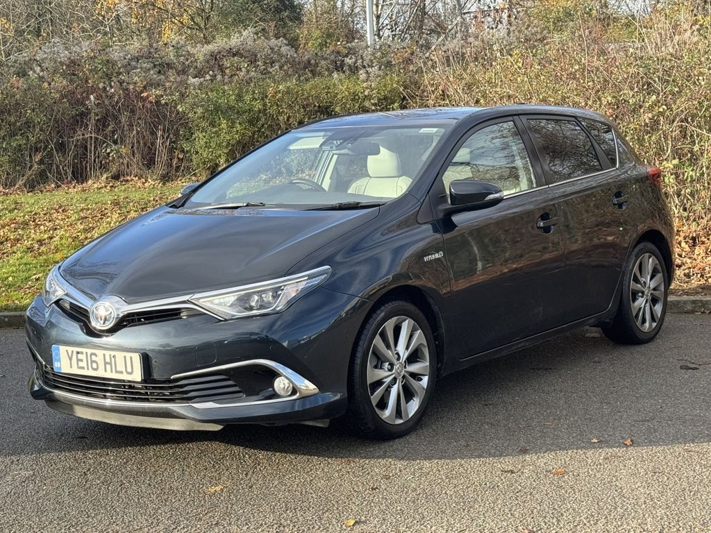 Used Toyota Auris 2016 for sale - 76840916: Photo 1