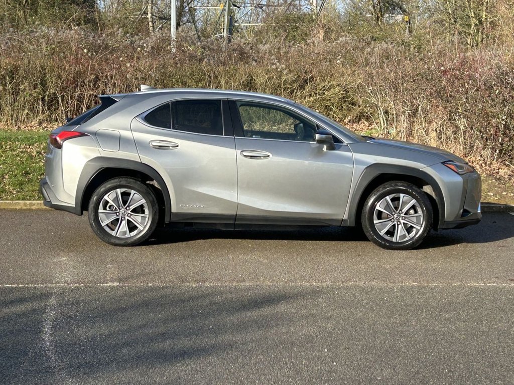 Used Lexus UX 2022 for sale - 78068663: Photo 6