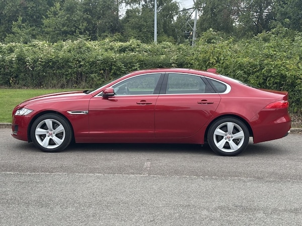 Used Jaguar XF 2020 for sale - 75444236: Photo 2