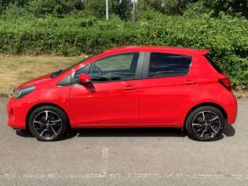 Used Toyota Yaris 2015 for sale - 75116211: Photo