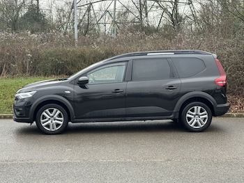 Used Dacia Jogger 2023 for sale - 77692508: Photo