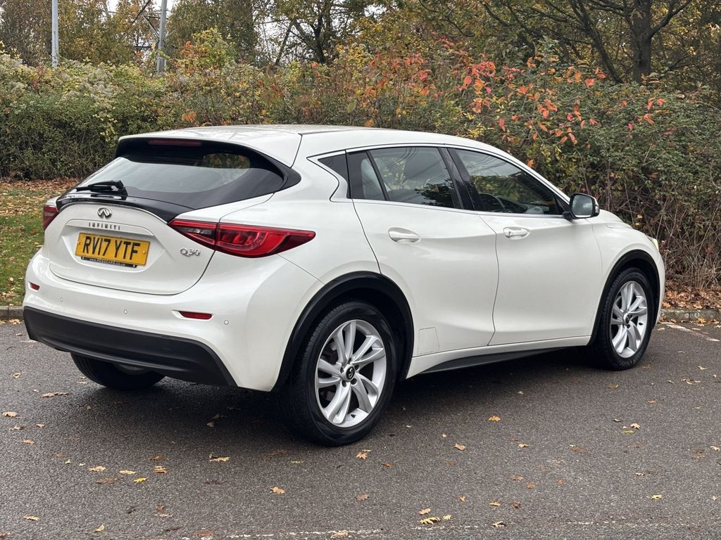 Used Infiniti Q30 2017 for sale - 76454308: Photo 5
