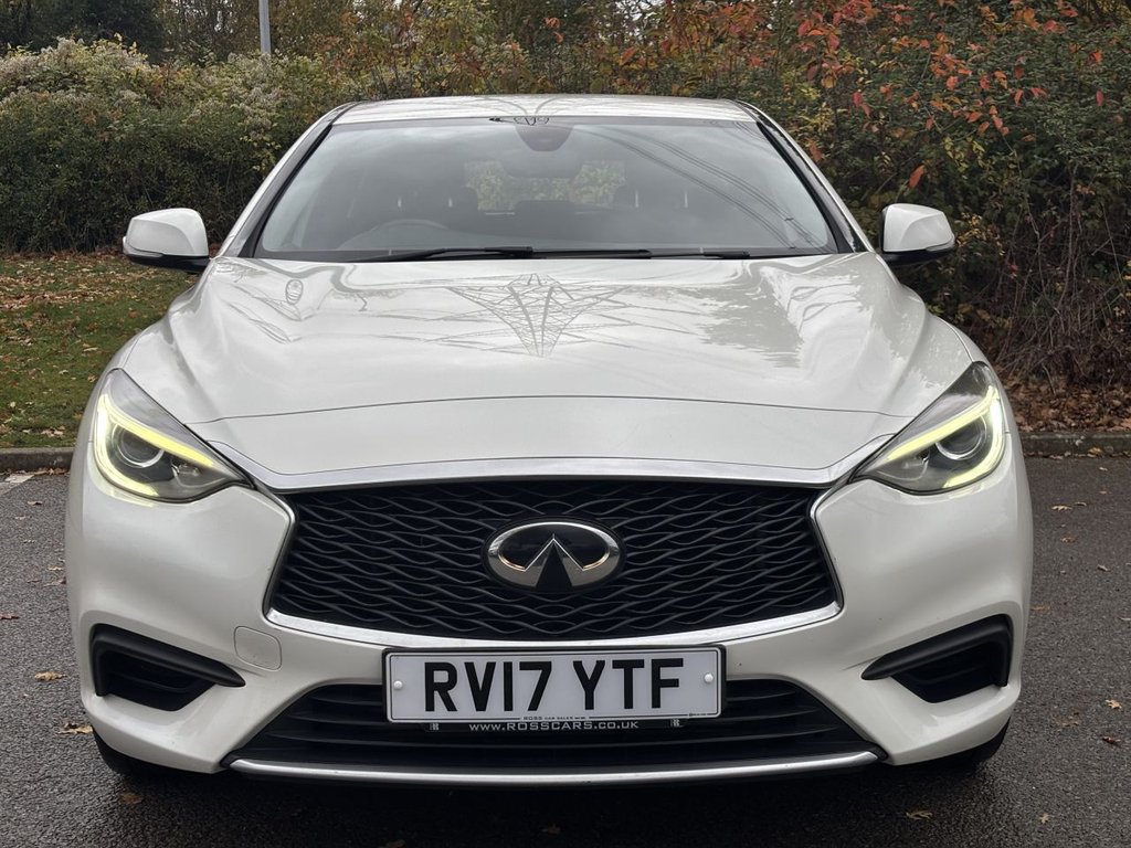 Used Infiniti Q30 2017 for sale - 76454308: Photo 8
