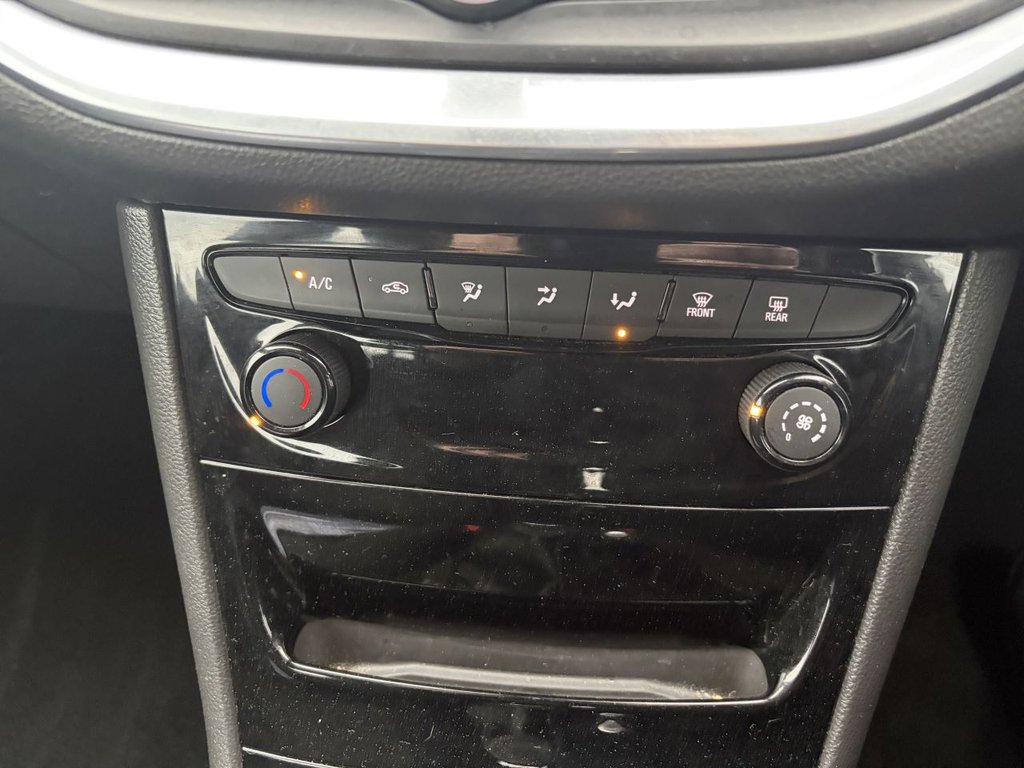 Used Vauxhall Astra 2016 for sale - 77171722: Photo 14