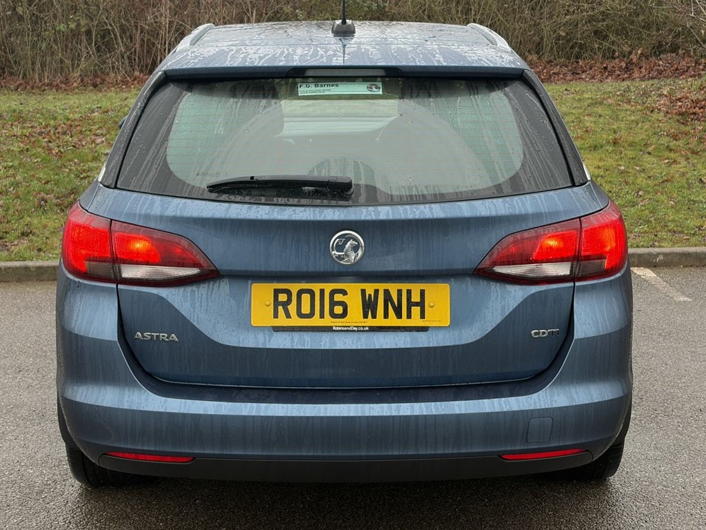 Used Vauxhall Astra 2016 for sale - 77171722: Photo 4