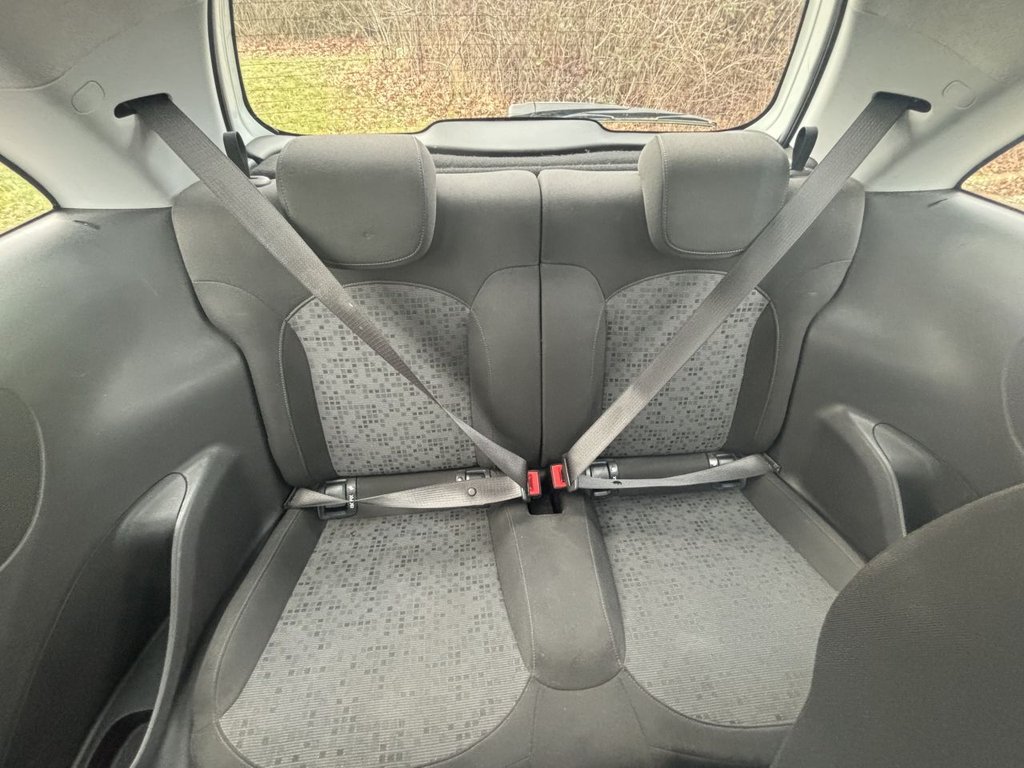 Used Vauxhall ADAM 2016 for sale - 77368892: Photo 10