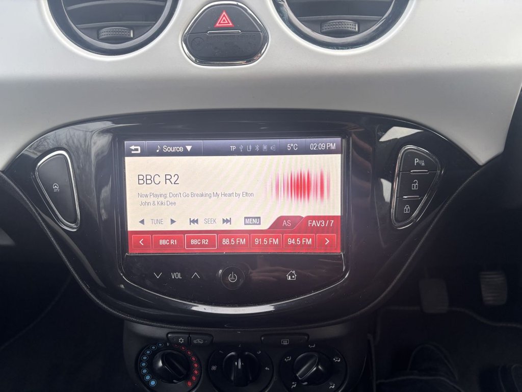 Used Vauxhall ADAM 2016 for sale - 77368892: Photo 16