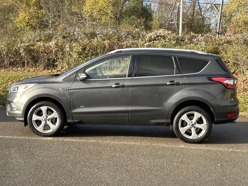 Used Ford Kuga 2017 for sale - 76698319: Photo 2