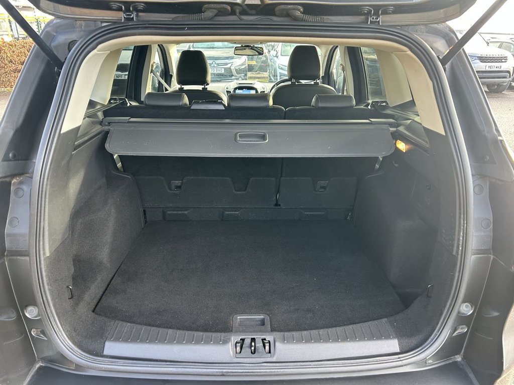 Used Ford Kuga 2017 for sale - 76698319: Photo 9