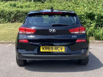 Used Hyundai i30 2019 for sale - 74884431: Photo