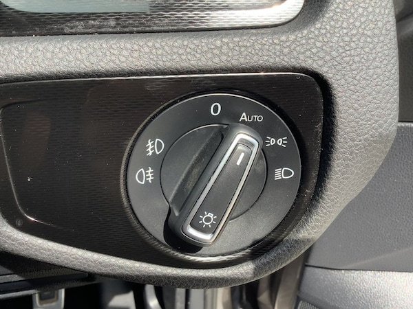 Used Volkswagen Golf 2017 for sale - 75149434: Photo 19