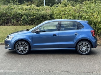 Used Volkswagen Polo 2016 for sale - 75777148: Photo
