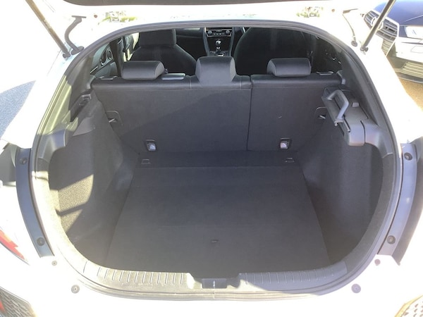 Used Honda Civic 2018 for sale - 76245350: Photo 11