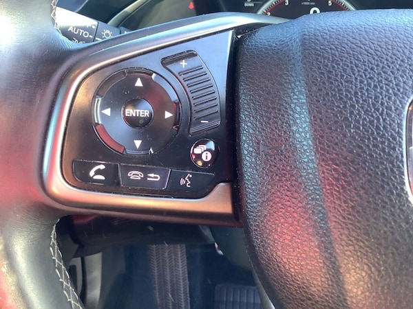 Used Honda Civic 2018 for sale - 76245350: Photo 12