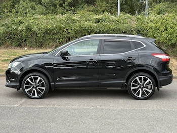 Used Nissan Qashqai 2016 for sale - 75830928: Photo