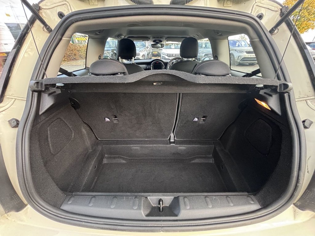 Used MINI Hatch 2019 for sale - 76345983: Photo 11