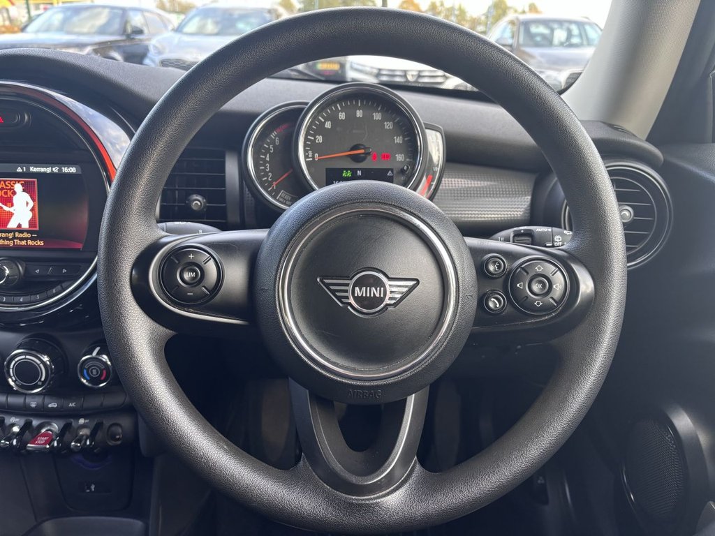 Used MINI Hatch 2019 for sale - 76345983: Photo 12