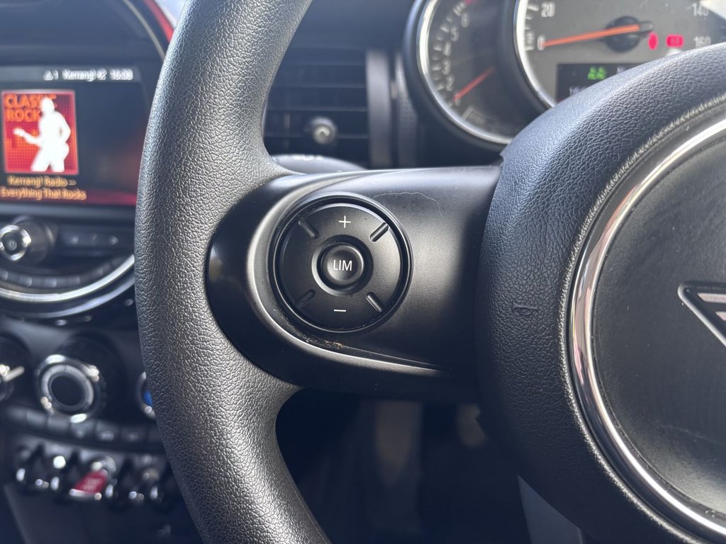 Used MINI Hatch 2019 for sale - 76345983: Photo 14