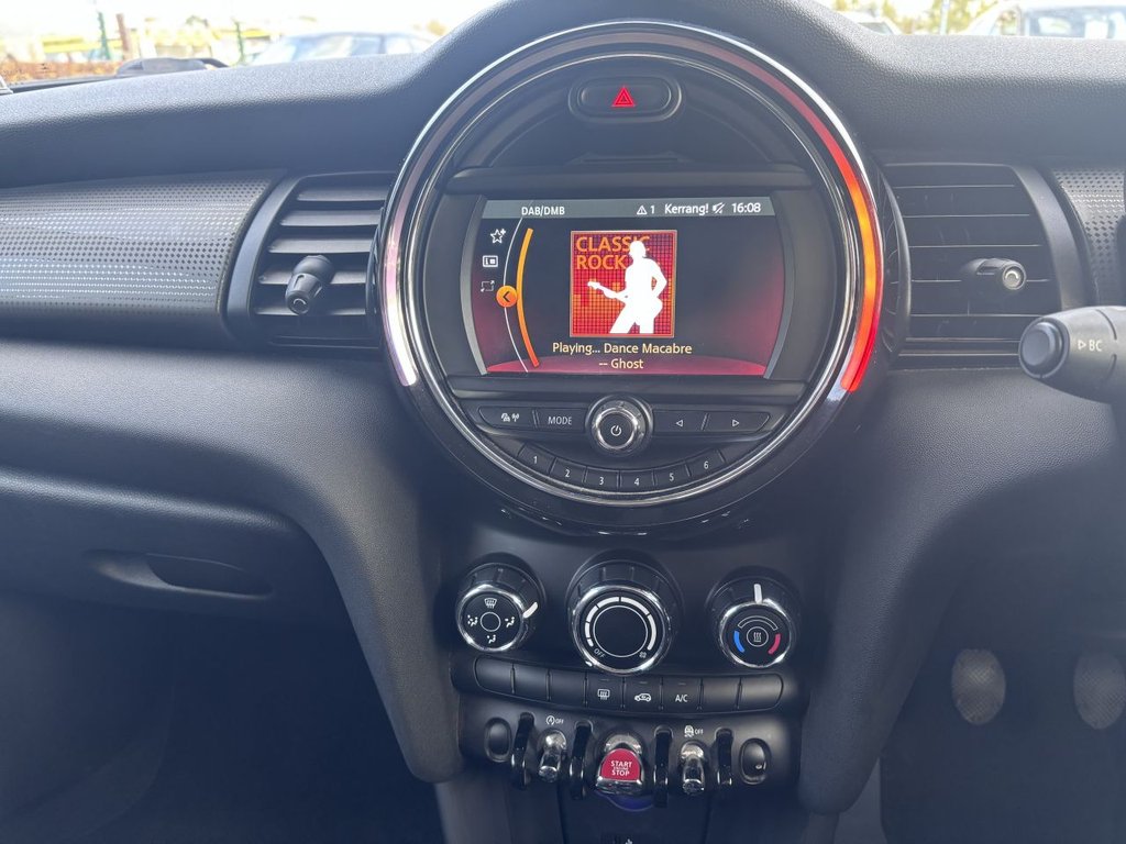 Used MINI Hatch 2019 for sale - 76345983: Photo 16