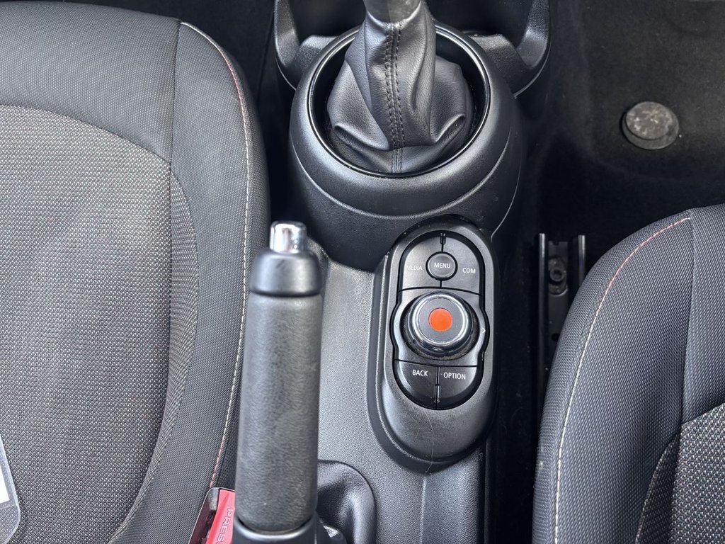 Used MINI Hatch 2019 for sale - 76345983: Photo 18
