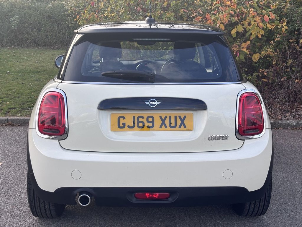 Used MINI Hatch 2019 for sale - 76345983: Photo 4