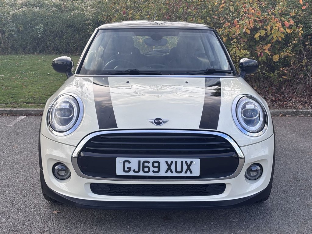 Used MINI Hatch 2019 for sale - 76345983: Photo 8