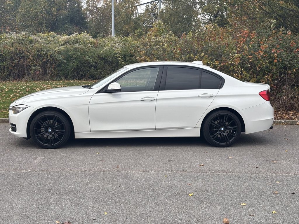 Used BMW 3 Series 2014 for sale - 76417105: Photo 2