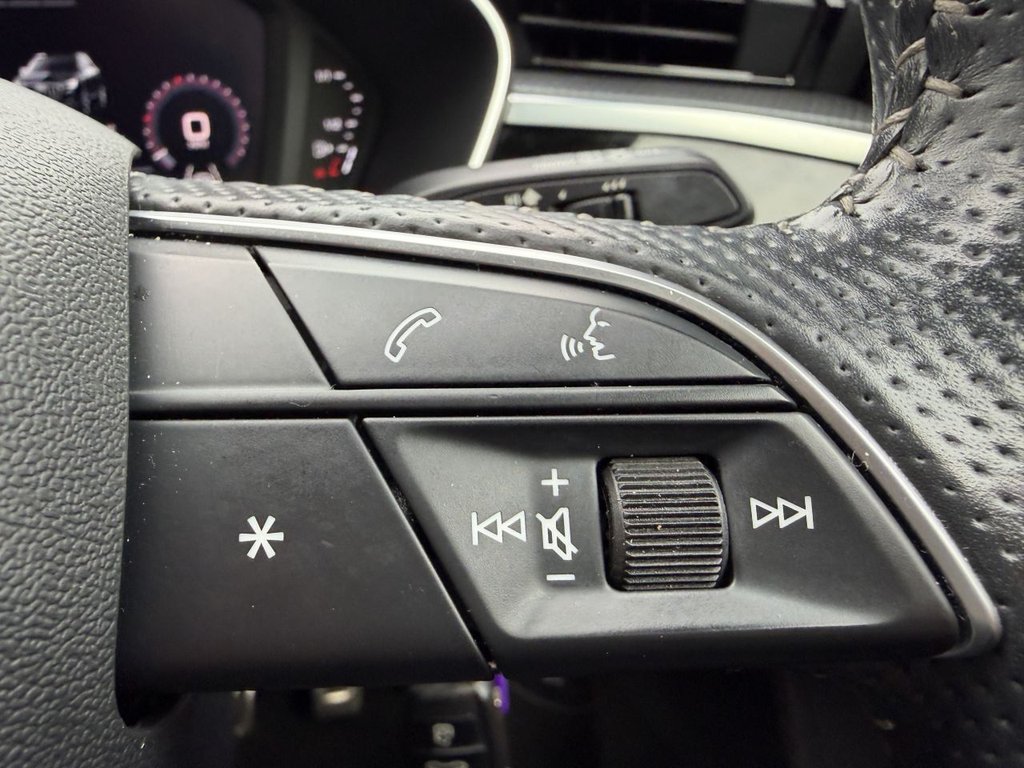 Used Audi Q3 2020 for sale - 78082549: Photo 13