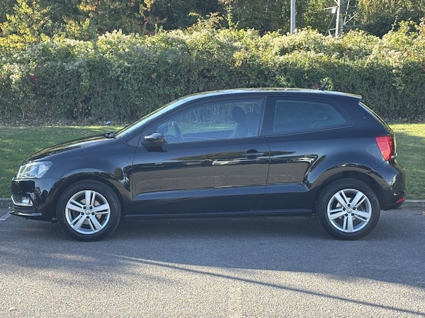 Used Volkswagen Polo 2016 for sale - 76185090: Photo 2